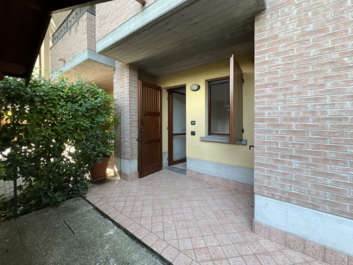 Foto - 6 Zimmer Etagenwohnung zum Kaufen in Reggio nell'Emilia