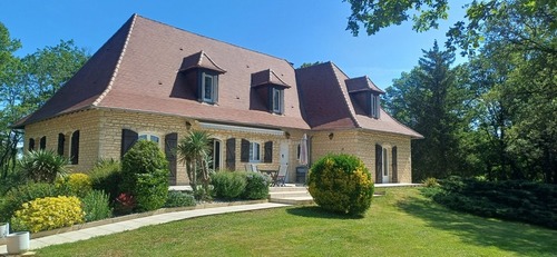 Foto - Haus in Perigueux, Dordogne - 565.000,00&nbsp;EUR Kaufpreis, ca.&nbsp; 4.993,00&nbsp;m&sup2;