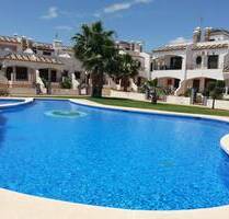 Penthouse in Villamartin, Alicante