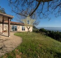 Haus in Amarante, Porto - 650.000,00 EUR Kaufpreis, ca. 5.000,00 m² in Amarante (PLZ: ) Haus in Amarante, Porto - 650.000,00 EUR Kaufpreis, ca. 5.000,00 m² in Amarante (PLZ: )