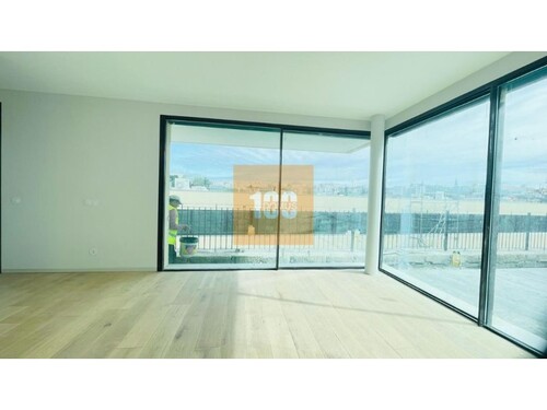 Foto - 4 Zimmer Einfamilienhaus in Vila Nova de Gaia