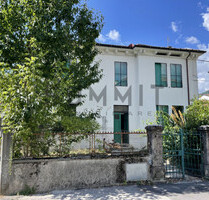 Haus in Schio, Vicenza - 250.000,00 EUR Kaufpreis, in Schio (PLZ: ) Haus in Schio, Vicenza - 250.000,00 EUR Kaufpreis, in Schio (PLZ: )