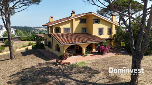 Foto - Haus in Fiumicino, Rome - 590.000,00&nbsp;EUR Kaufpreis,
