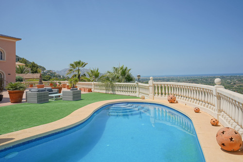 Foto - Haus in Pedreguer, Alicante - 1.499.000,00&nbsp;EUR Kaufpreis, ca.&nbsp; 1.382,00&nbsp;m&sup2;