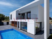 Foto - 4 Zimmer Einfamilienhaus zum Kaufen in Carcavelos