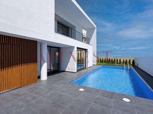 Foto - 4 Zimmer Einfamilienhaus in Carcavelos