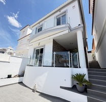 Haus in Villamartin, Alicante - 260.000,00&nbsp;EUR Kaufpreis, ca.&nbsp; 115,00&nbsp;m&sup2; in Villamartin (PLZ: )