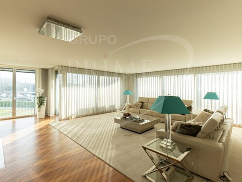 Foto - 5 Zimmer Etagenwohnung zum Kaufen in Matosinhos