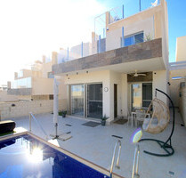 Haus in Villamartin, Alicante - 375.000,00&nbsp;EUR Kaufpreis, ca.&nbsp; 172,00&nbsp;m&sup2; in Villamartin (PLZ: )