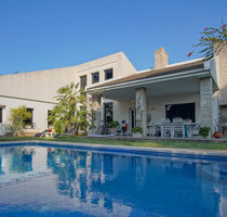 Haus in Denia, Alicante - 1.190.000,00&nbsp;EUR Kaufpreis, ca.&nbsp; 1.135,00&nbsp;m&sup2; in Denia (PLZ: )