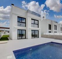 Haus in Mutxamel, Alicante - 450.000,00&nbsp;EUR Kaufpreis, ca.&nbsp; 790,00&nbsp;m&sup2; in Mutxamel (PLZ: )