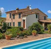 Haus in Arcevia, Ancona - 1.050.000,00&nbsp;EUR Kaufpreis, ca.&nbsp; 5.500,00&nbsp;m&sup2; in Arcevia (PLZ: )