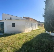 Landhaus in Yecla, Murcia - 79.990,00&nbsp;EUR Kaufpreis, ca.&nbsp; 12.633,00&nbsp;m&sup2; in Yecla (PLZ: )