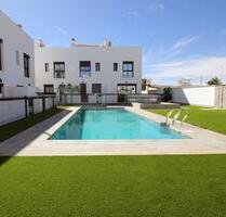 Stadthaus in Pilar de la Horadada, Alicante