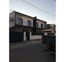 Stadthaus in Fernao Ferro, Setubal Stadthaus in Fernao Ferro, Setubal