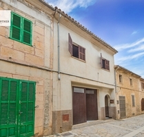 Stadthaus in Petra, Mallorca - 310.000,00&nbsp;EUR Kaufpreis, ca.&nbsp; 155,00&nbsp;m&sup2; in Petra (PLZ: )