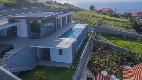 Foto - Einfamilienhaus in Calheta zum Kaufen