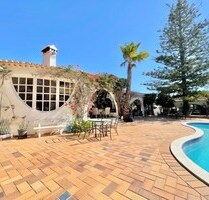 Haus in Lagos, Faro - 1.350.000,00 EUR Kaufpreis, ca. 2.519,00 m² in Lagos (PLZ: ) Haus in Lagos, Faro - 1.350.000,00 EUR Kaufpreis, ca. 2.519,00 m² in Lagos (PLZ: )