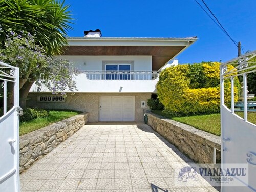 Foto - 4 Zimmer Einfamilienhaus in Viana do Castelo