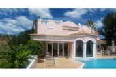 Foto - Haus in Loule, Faro - 1.648.030,00&nbsp;EUR Kaufpreis, ca.&nbsp; 1.320,00&nbsp;m&sup2;