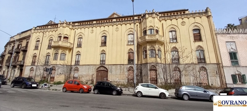 Foto - 8 Zimmer Etagenwohnung zum Kaufen in Palermo