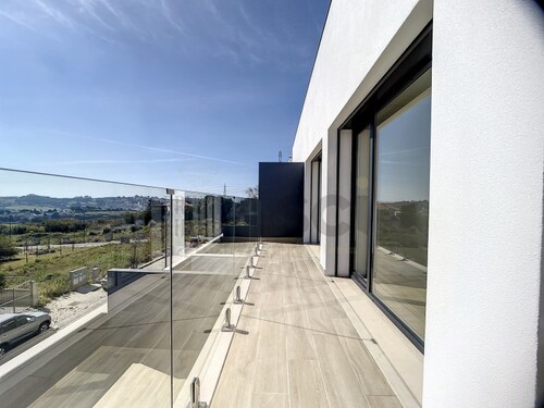 Foto - 3 Zimmer Einfamilienhaus zum Kaufen in Costa da Caparica