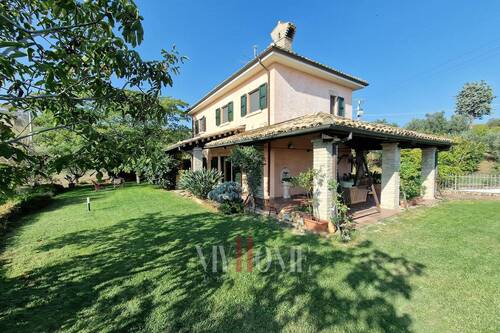 Foto - Einfamilienhaus in Colonnella zum Kaufen