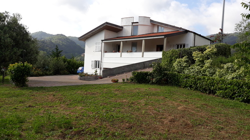 Foto - 9 Zimmer Einfamilienhaus zum Kaufen in Fosdinovo
