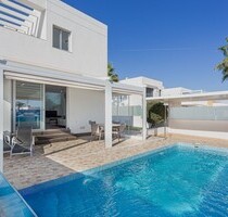 Haus in Cabo Roig, Alicante - 475.000,00&nbsp;EUR Kaufpreis, ca.&nbsp; 370,00&nbsp;m&sup2; in Cabo Roig (PLZ: )