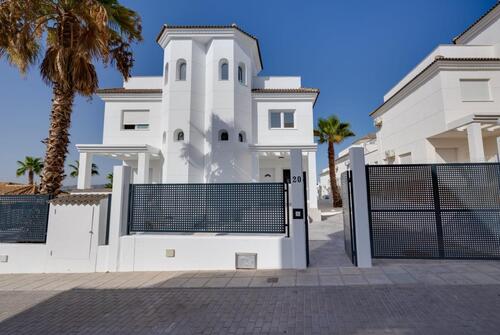 Foto - Haus in Alicante, Alicante - 280.000,00&nbsp;EUR Kaufpreis, ca.&nbsp; 140,00&nbsp;m&sup2;