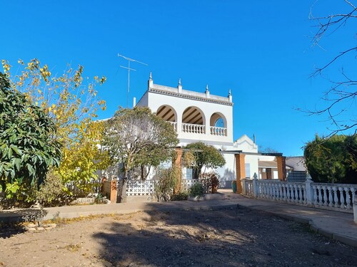 Foto - Haus in Yecla, Murcia - 230.000,00&nbsp;EUR Kaufpreis, ca.&nbsp; 3.700,00&nbsp;m&sup2;