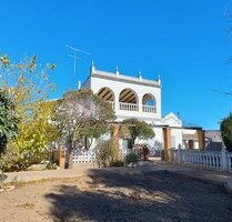 Haus in Yecla, Murcia - 230.000,00&nbsp;EUR Kaufpreis, ca.&nbsp; 3.700,00&nbsp;m&sup2; in Yecla (PLZ: )