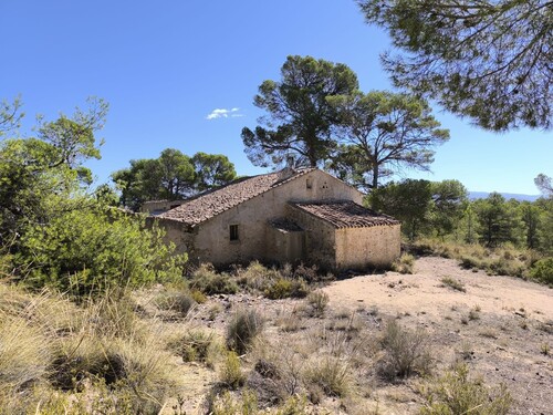 Foto - Landhaus in Caudete, Albacete - 160.000,00&nbsp;EUR Kaufpreis, ca.&nbsp; 244.616,00&nbsp;m&sup2;