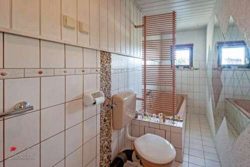 Badezimmer (EG) - 