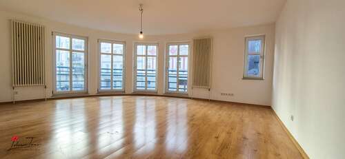 Wohnzimmer - 2 Zimmer Anlageobjekt zum Kaufen in Berlin