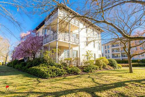 Balkonansicht - Wohnen am Tiefen See – 2-Zimmer-Wohnjuwel mit Balkon & Tiefgaragenstellplatz