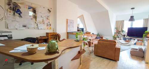 Wohnzimmer-Küche - 2 Zimmer Dachgeschoßwohnung zum Kaufen in Berlin