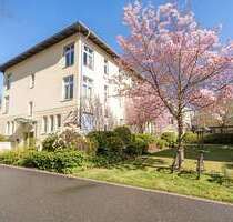 Wohnen am Tiefen See – 2-Zimmer-Wohnjuwel mit Balkon & Tiefgaragenstellplatz - Potsdam