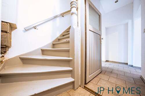 Treppenhaus zum OG - 