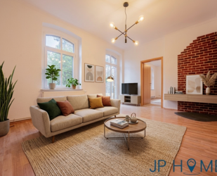 Zweifamilienhaus in ruhiger Naturlage mit Wassernähe– saniertes ehemaliges Bahnhofs-Häuschen - Sternebeck