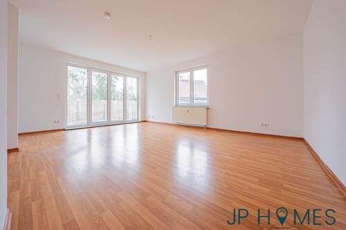 Wohn-und Schlafzimmer - 1 Zimmer Erdgeschoßwohnung zum Kaufen in Zeuthen