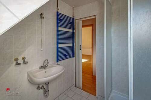 Badezimmer (OG) - 