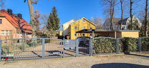 Außenansicht - 5 Zimmer Einfamilienhaus in Berlin