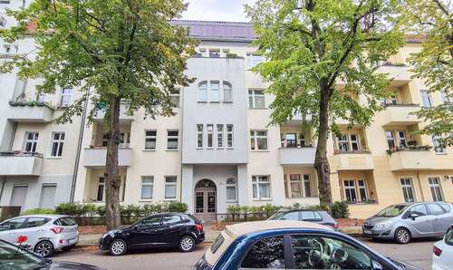 Außenansicht - 2 Zimmer Anlageobjekt zum Kaufen in Berlin