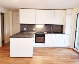Helle 3-Zimmer-Neubau-Wohnung (81,5qm) im Zentrum Sindelfingen zu vermieten (Erstbezug)