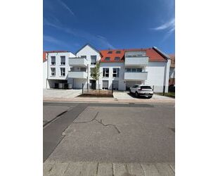 Luxus Wohnung mit 4 Zimmern und viel Platz + Privatem Garten in Sulzbach am Main