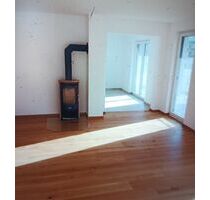 Exklusiver, neuwertige 4-Raumwohnung im 3 OG mit Kamin und Süd Balkon - Leipzig