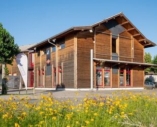 [Entwurf] Neue Immobilie - 8.550,00&nbsp;EUR Kaltmiete, ca.&nbsp; 855,00&nbsp;m&sup2;&nbsp;Gewerbefl&auml;che in Rosenheim (PLZ: 83026)