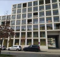 Moderne, sonnige 2-Zimmer-Wohnung von PRIVAT in München-Pasing, Nähe S-Bahn- und ICE-Halt