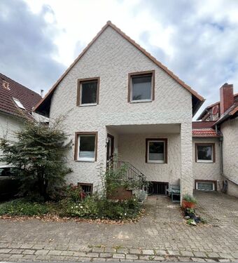 Foto - Reihenhaus in zentraler Lage - 200.000,00&nbsp;EUR Kaufpreis, ca.&nbsp; 120,00&nbsp;m&sup2;&nbsp;Wohnfl&auml;che